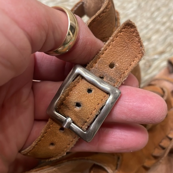 Extra soft leather huarache sandals - Picture 4 of 5